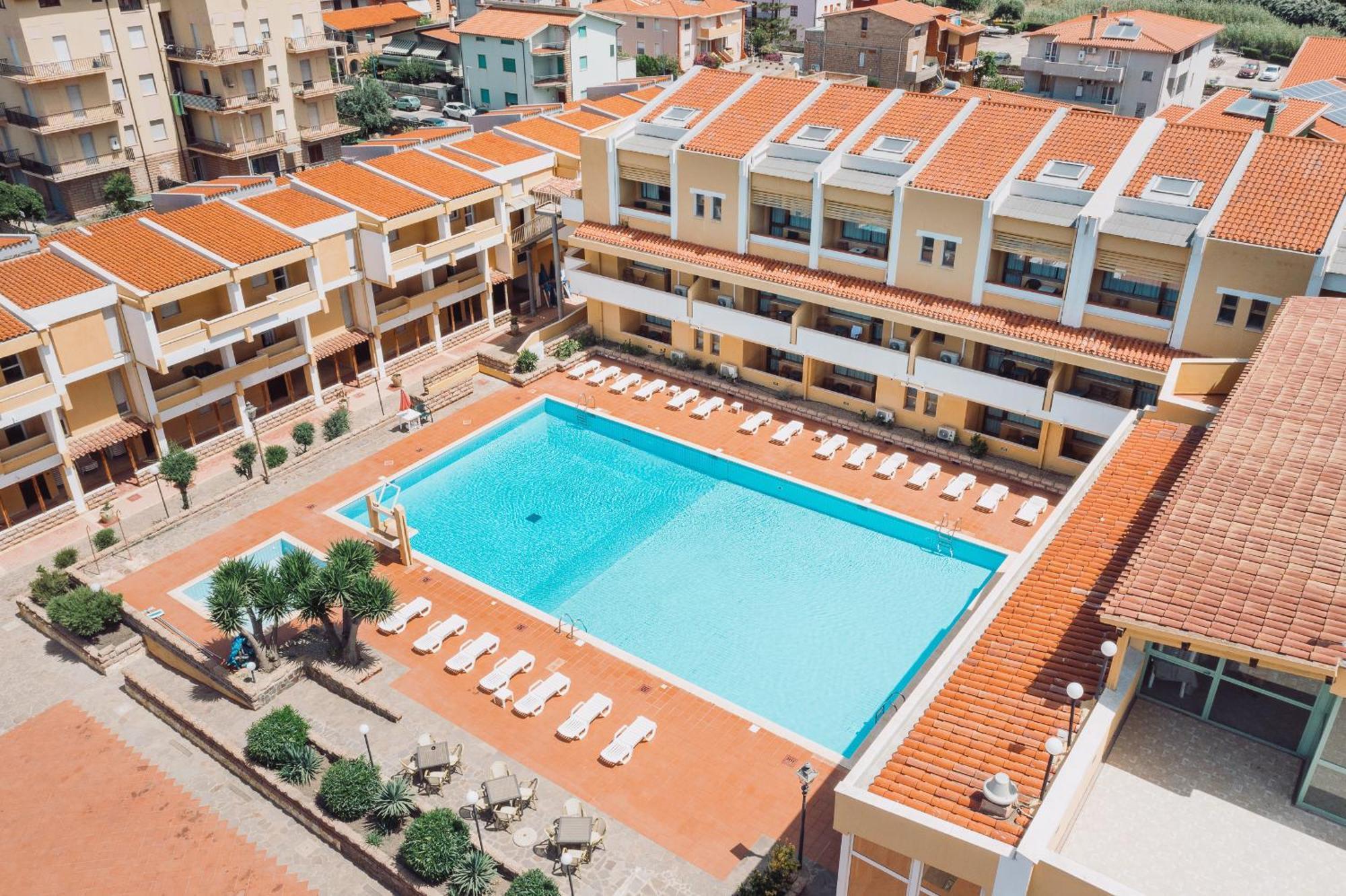 Club Malaspina Hotel&resort Bosa Exterior foto